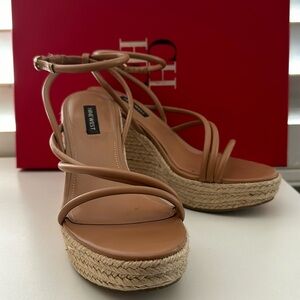 Nine West, nude wedge sandal, Size 8